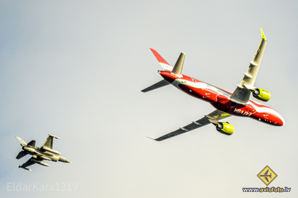Airbus A220-300